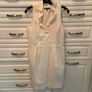 EUC Adrienne Vittadini cream colored ruffle neck sleeveless dress- Size 8